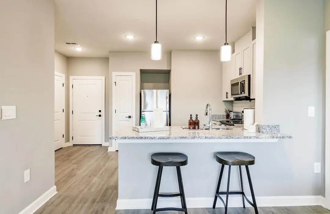 Cape Coral Lakeside Apartments By Barsala-1