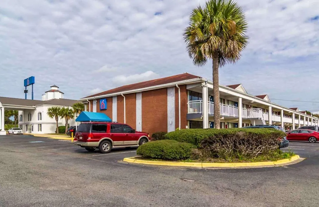 Motel 6-Brunswick, Ga-1
