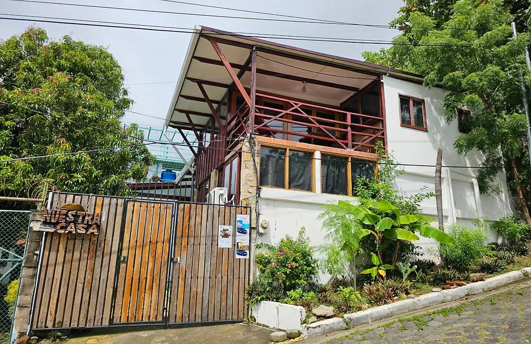 Nuestra Casa-1