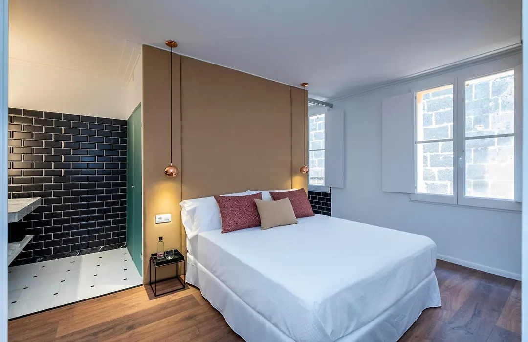 Divina Suites Hotel Boutique - Adults Only-1