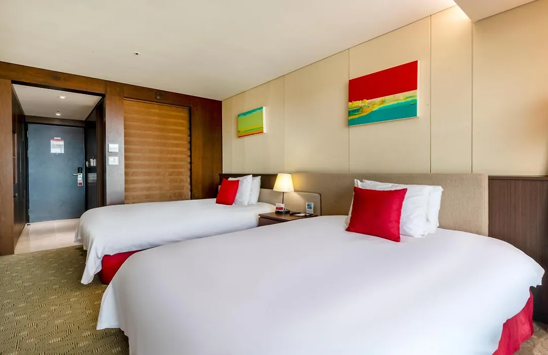 Ramada By Wyndham Jeju Hamdeok-1