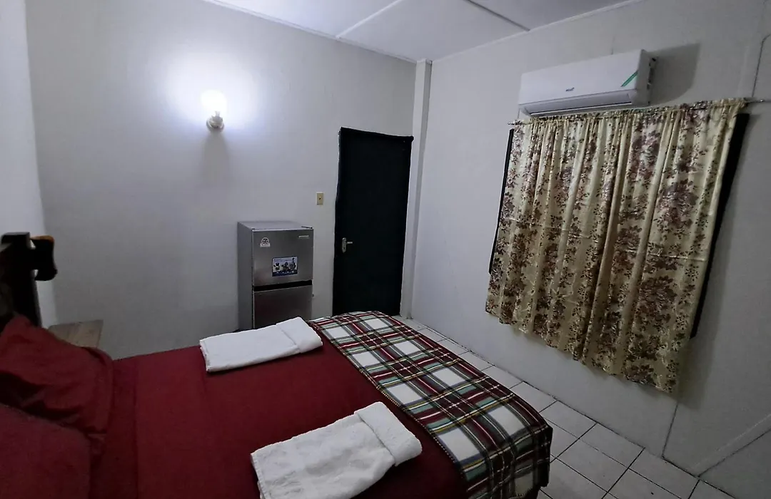 Barry'S Rooms Negril-1