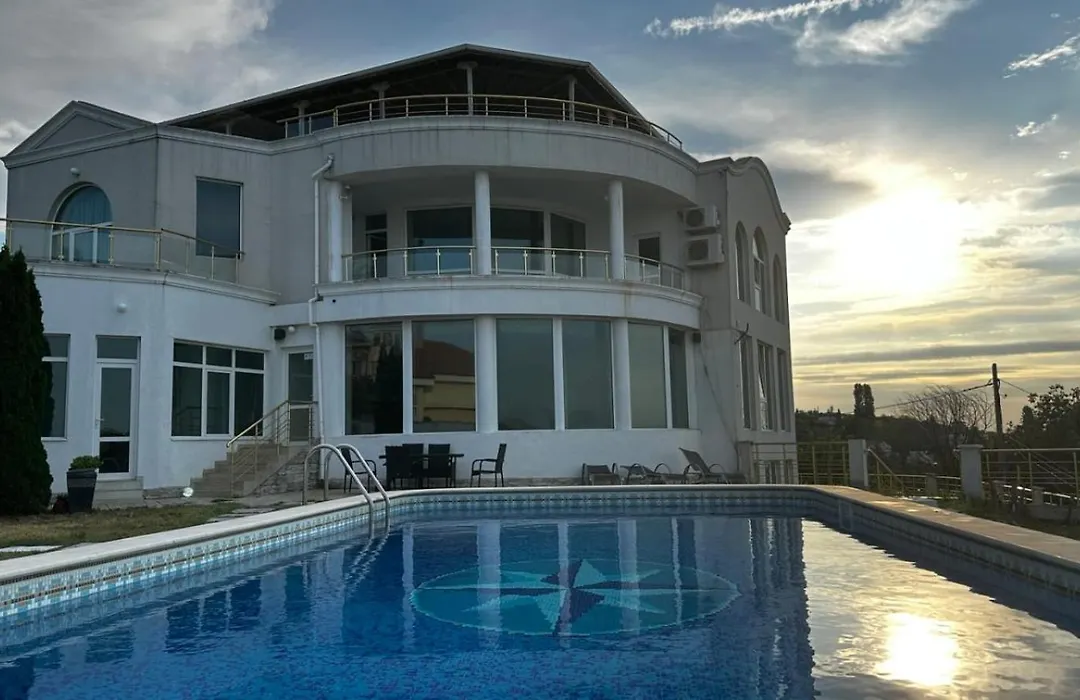 Quartz Hotels Varna Briz-1