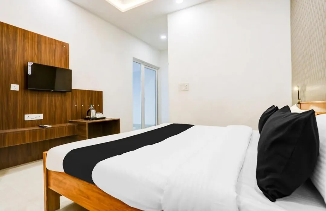 The Grand Blue Hotel-1