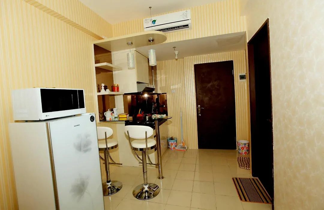 Sewa harian Apartemen puri park view-1