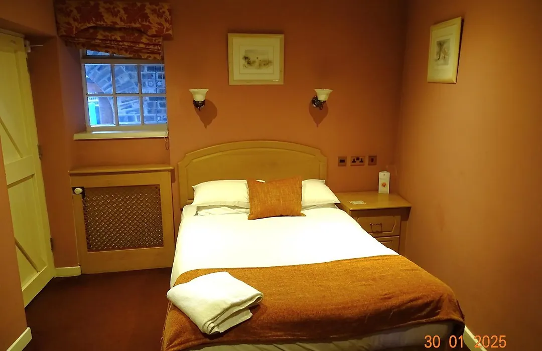 Donington Manor Hotel-1