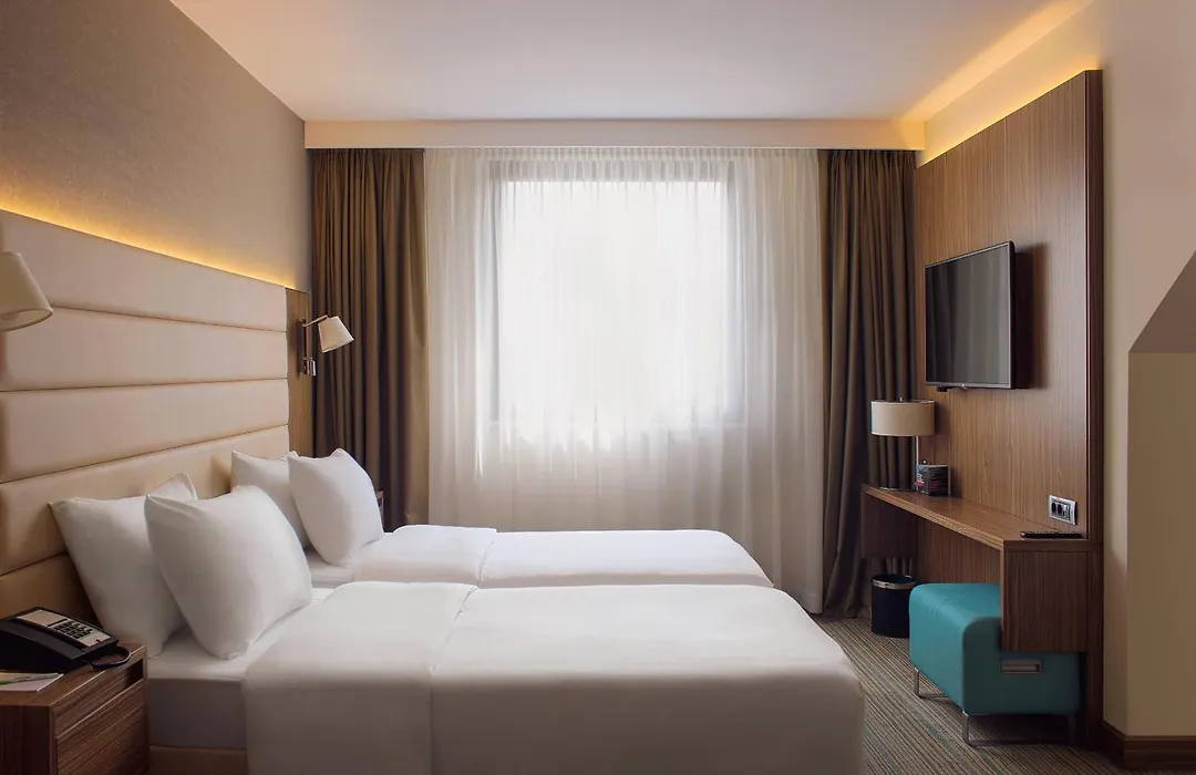 Courtyard By Marriott Belgrade City Center-1