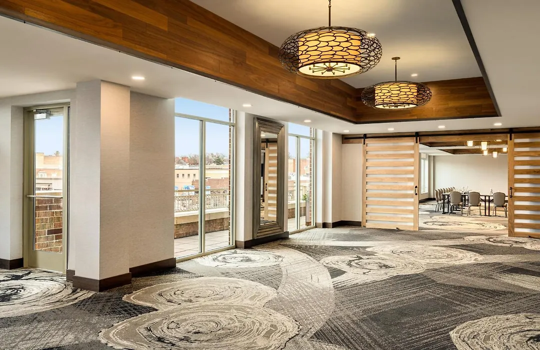 Hotel Indigo Naperville Riverwalk By Ihg-1