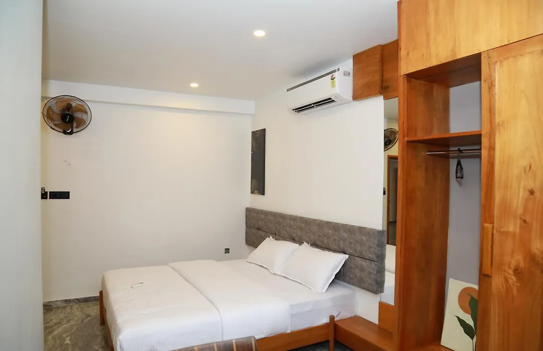 Luxe Inn-1