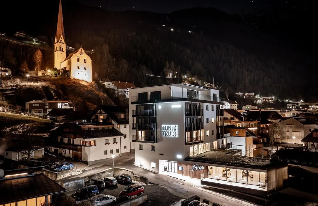 Aparthotel Tante Trude - Rooms&Apartments, Ötz-1
