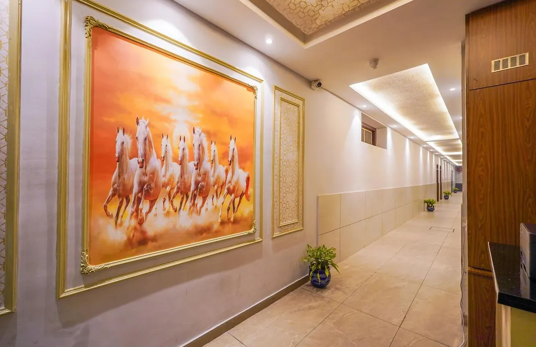Kanha Hotel & Homestay-1