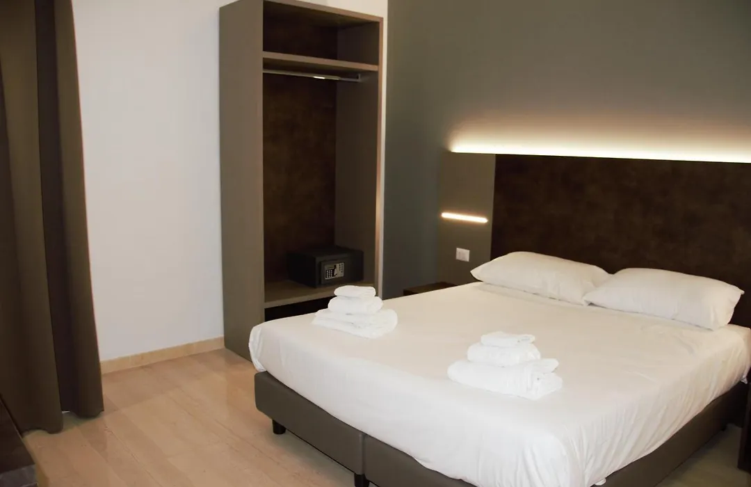 Domus Dea Roma By Trinita-1