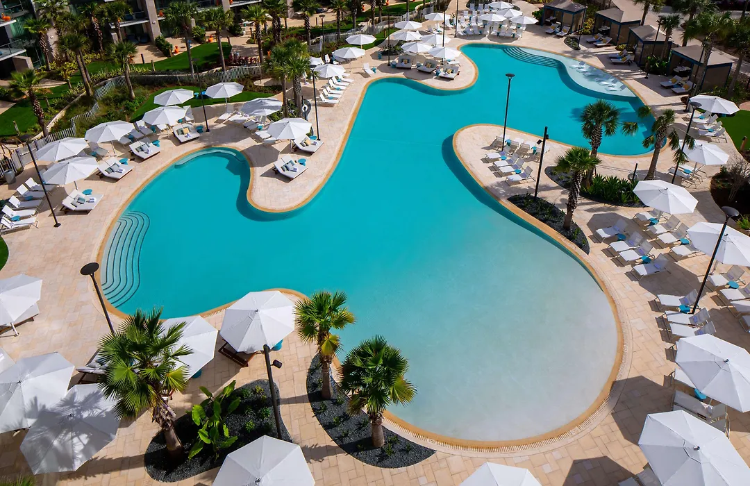 Conrad Orlando-1