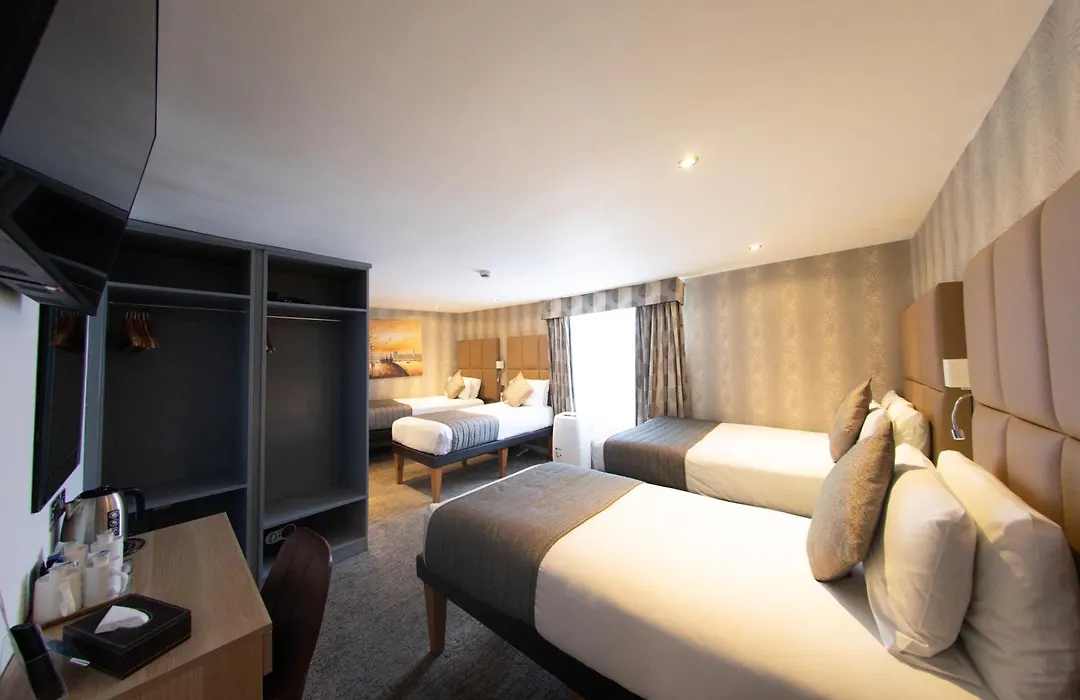 Duke Of Leinster Hotel-1