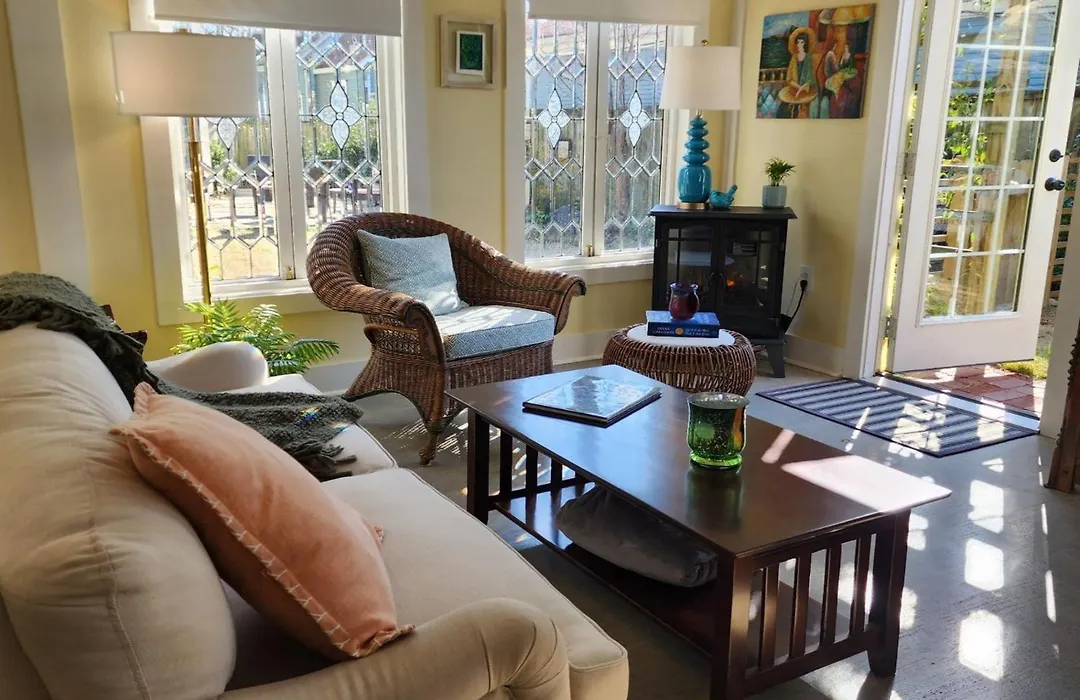 Rosemont B&B Cottages-1