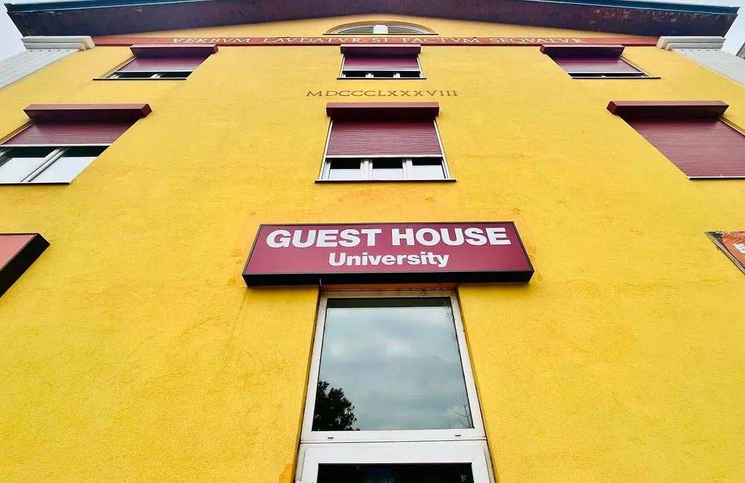 Guesthouse University By Lr - Self Check In-1