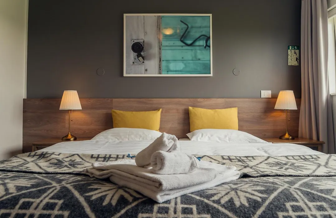 Farmhouse Lodge-1