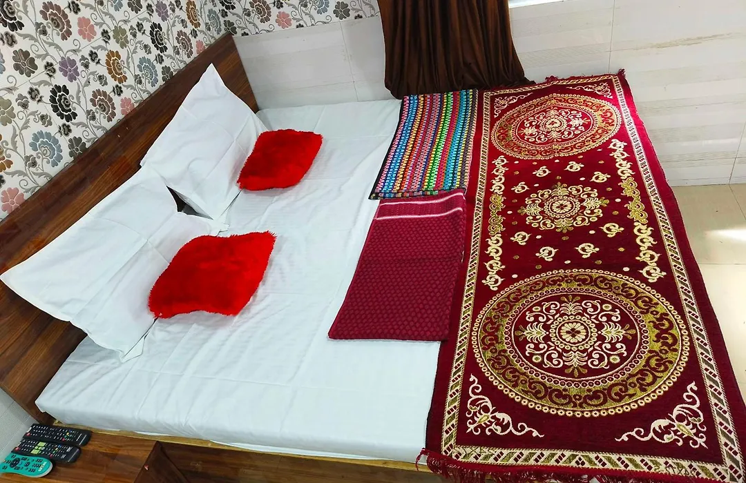 Hotel O Sai Palace-1