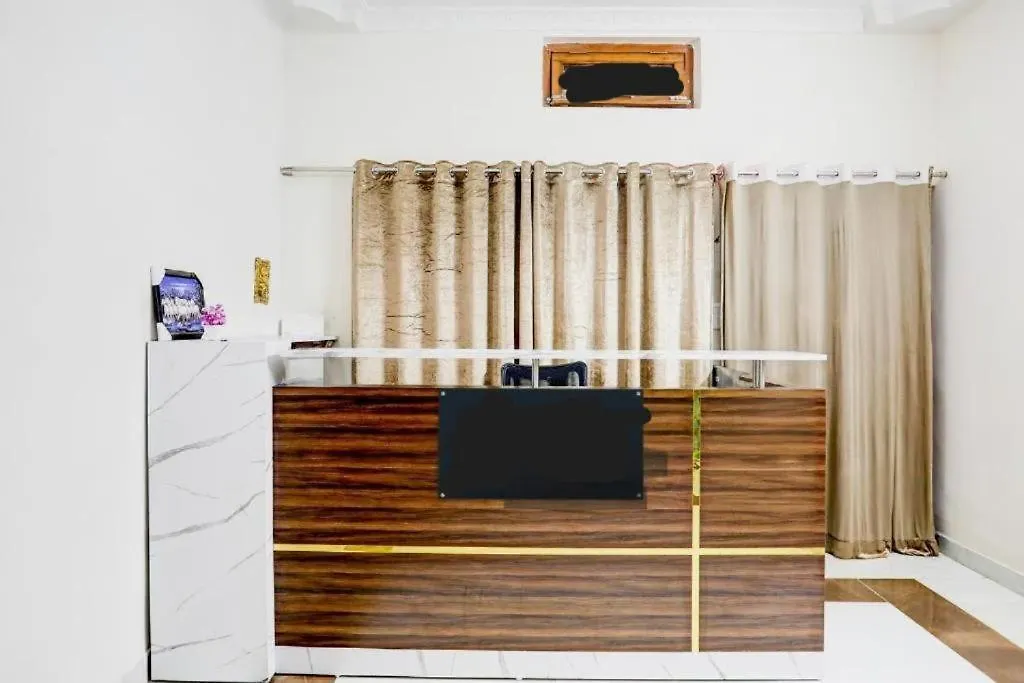 Hotel Grand Stays-1