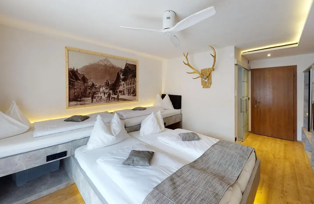 Hotel Adler-1