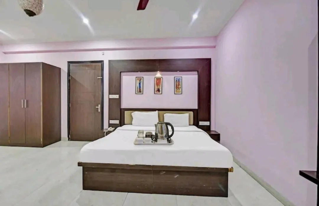 Hotel Stay Fine-1