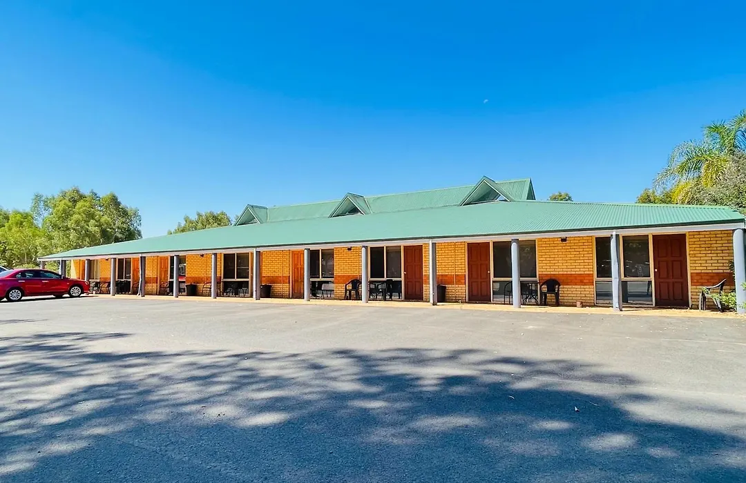 Drakesbrook Hotel-1