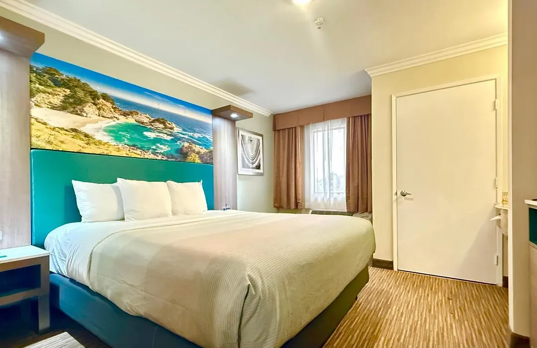 Quality Inn & Suites Los Angeles Airport - Stadium District-1
