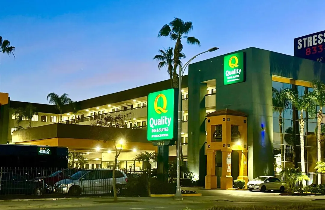 Quality Inn & Suites Los Angeles Airport - Stadium District-1