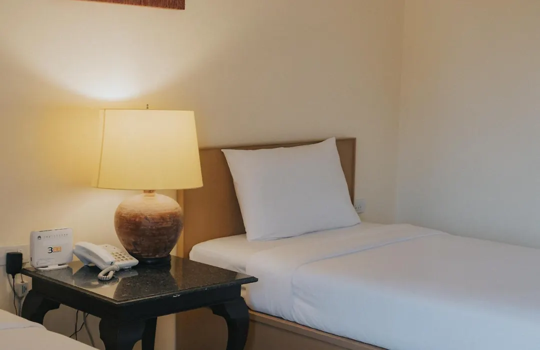 Nonthaburi Palace Hotel-1