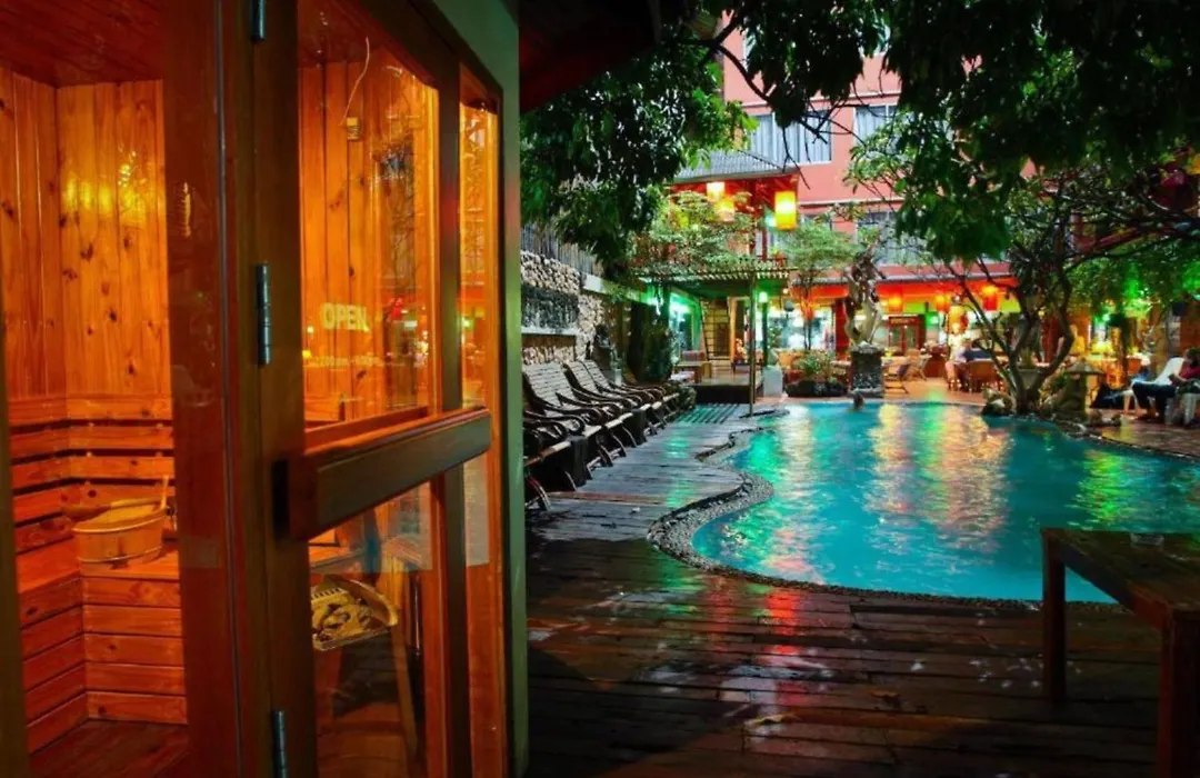 Villa Cha-Cha Banglumphu-1