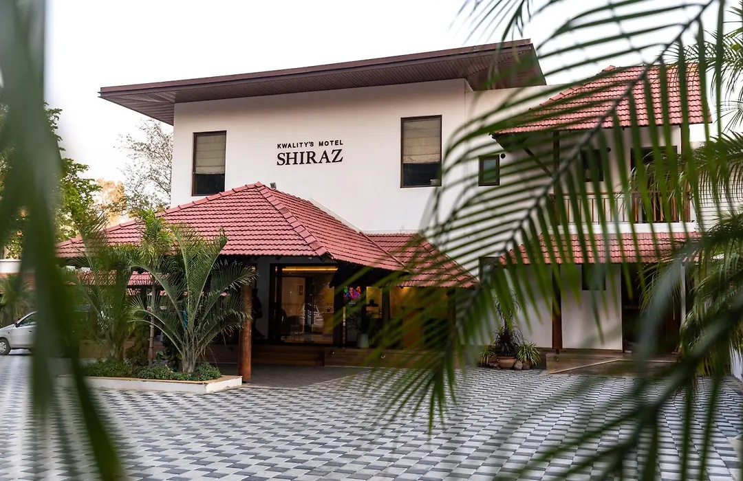 Kwality'S Motel Shiraz-1