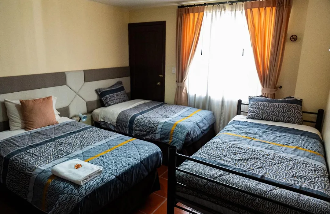 Hotel Casa Kolping Quito-1
