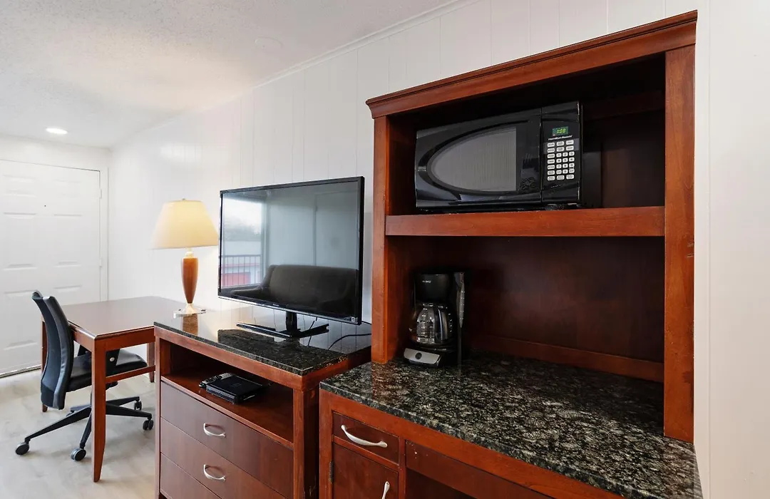 Highport Inn-1