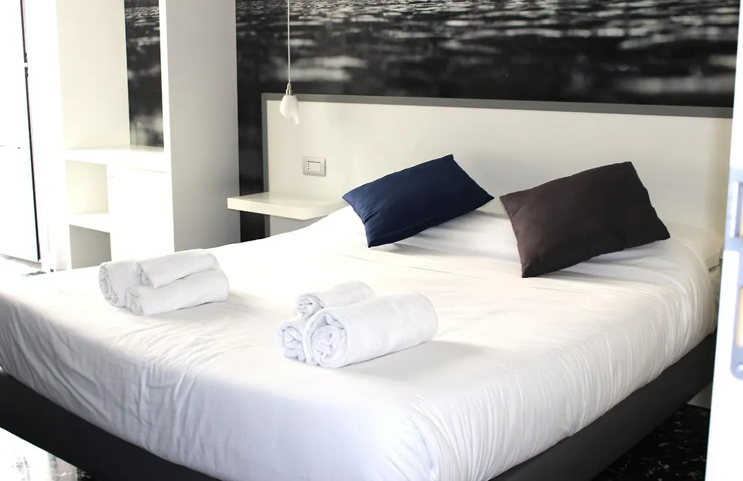 Beverello Rooms-1