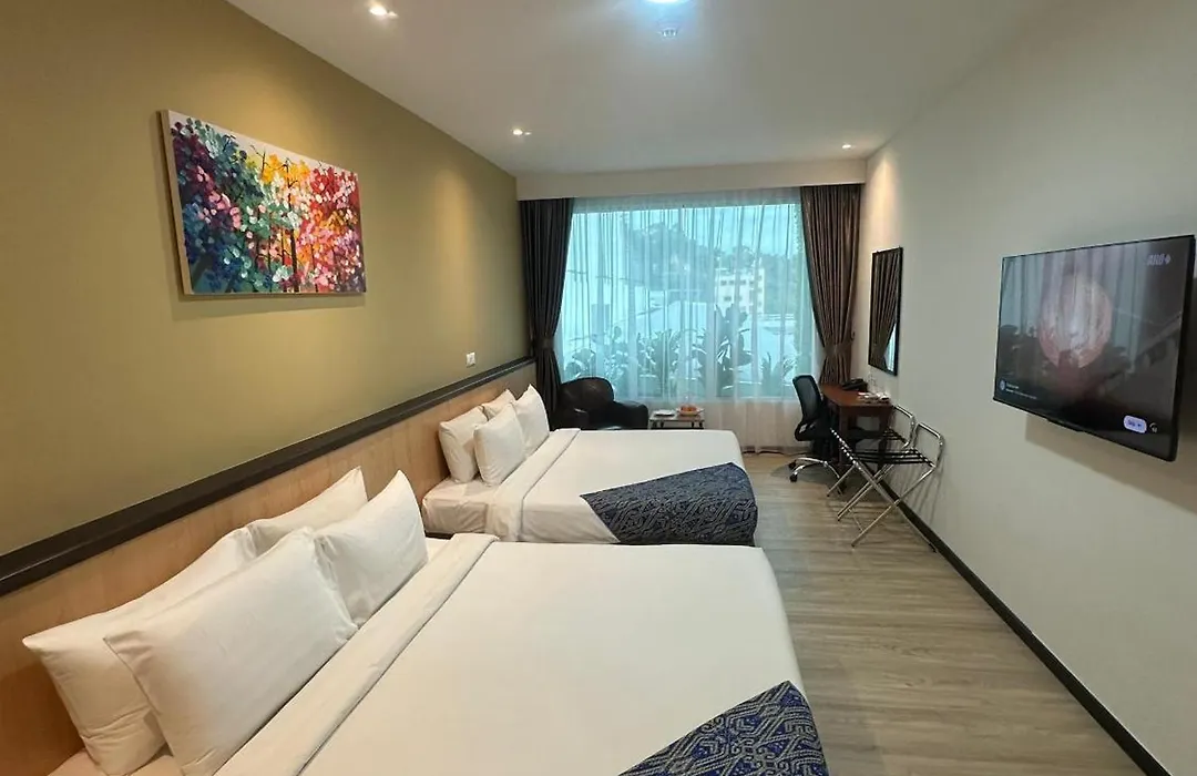 Hotel 7 Suria-1