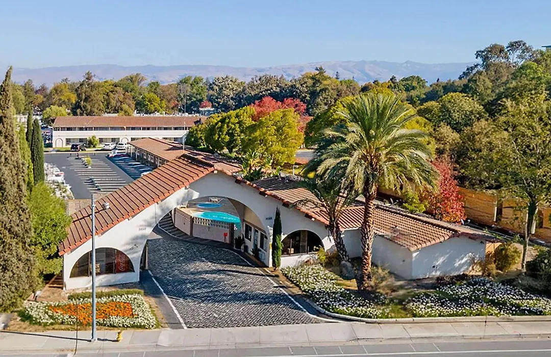 Super 8 By Wyndham San Jose Airport-1