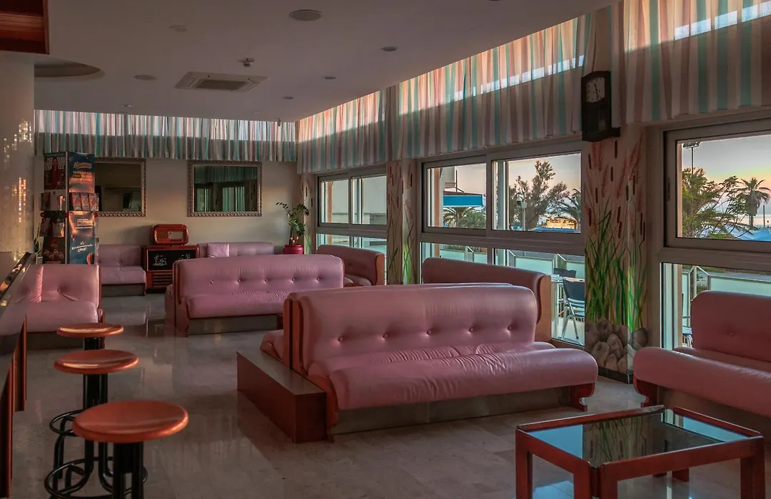 Hotel Centrale Miramare-1