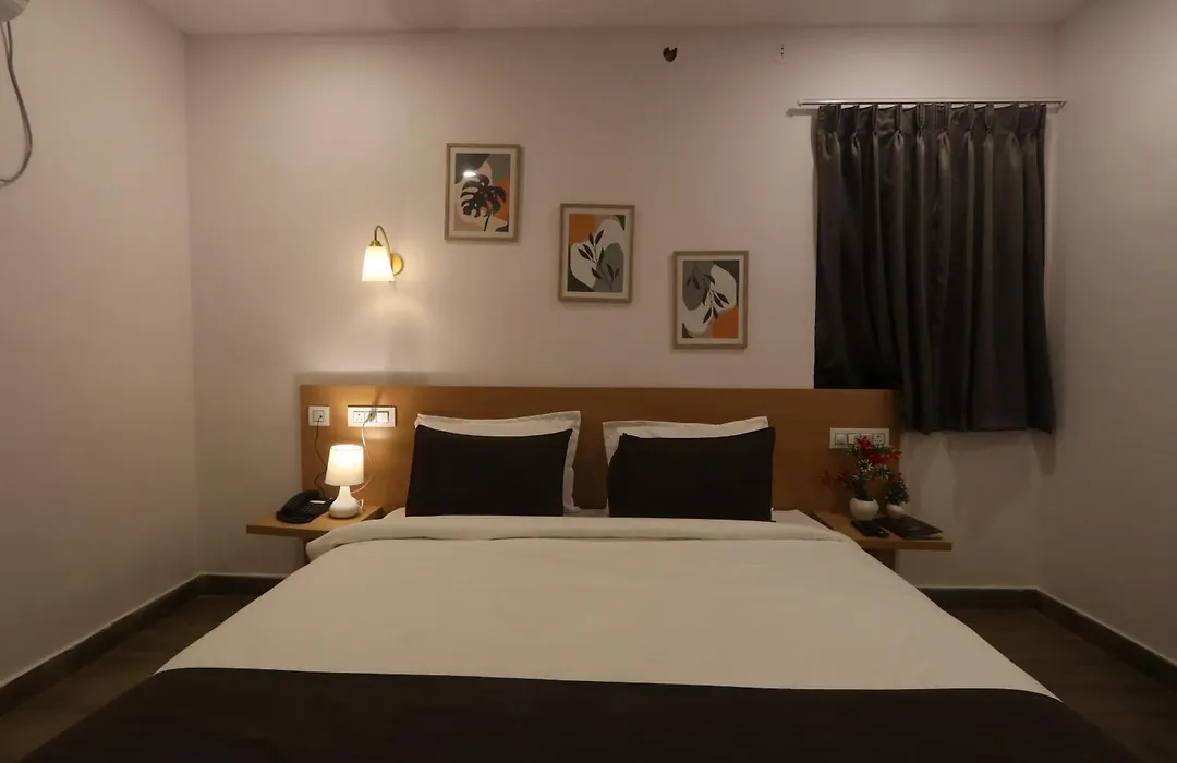 Casa Hotel-1