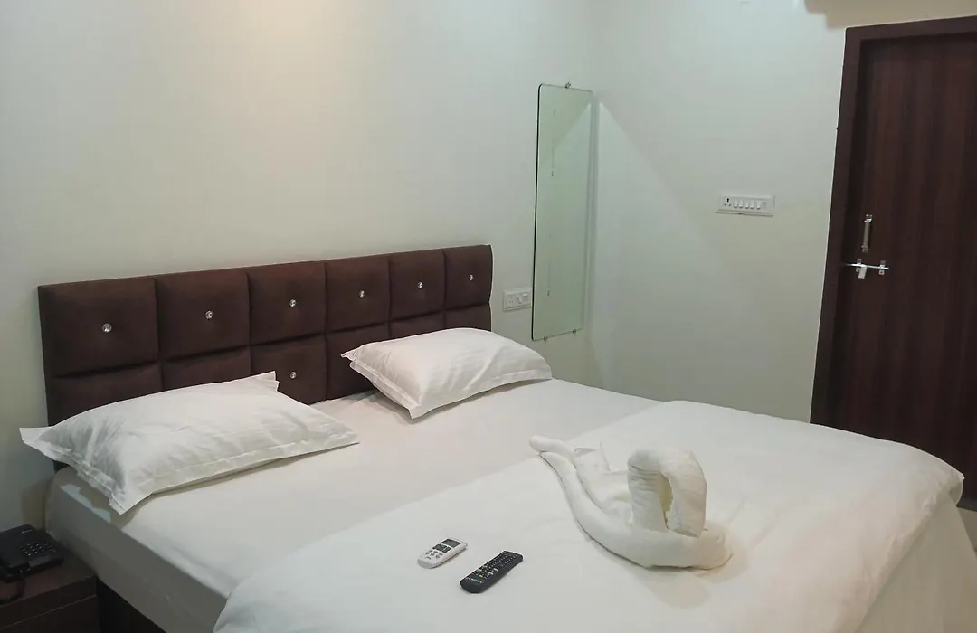 Hotel Fortune Inn Indore-1
