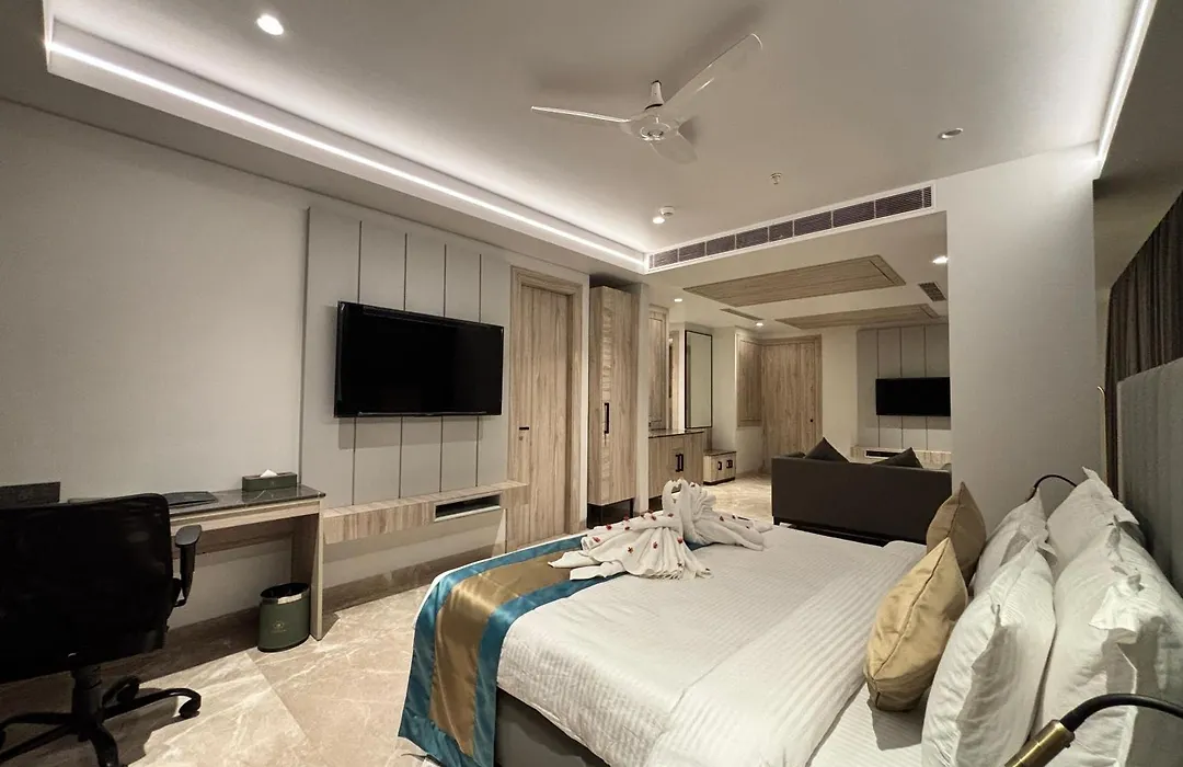 The Eastern Grace Hotel-1