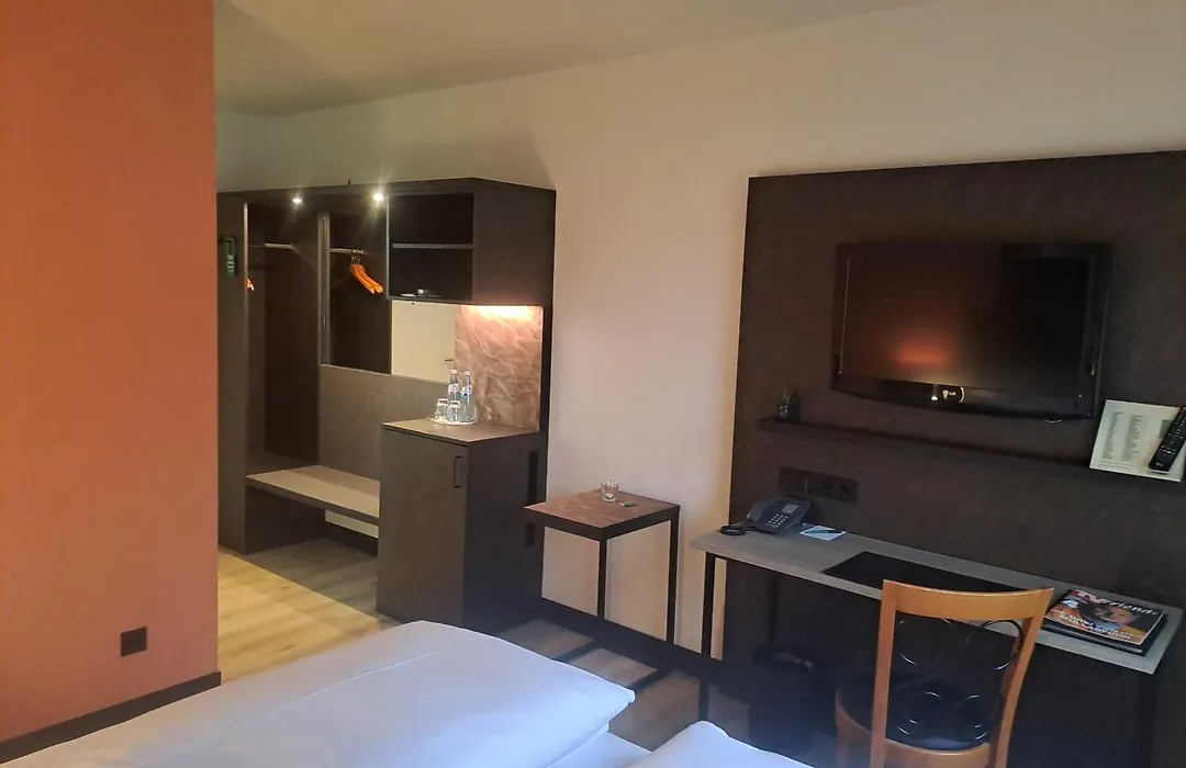Turm Hotel-1