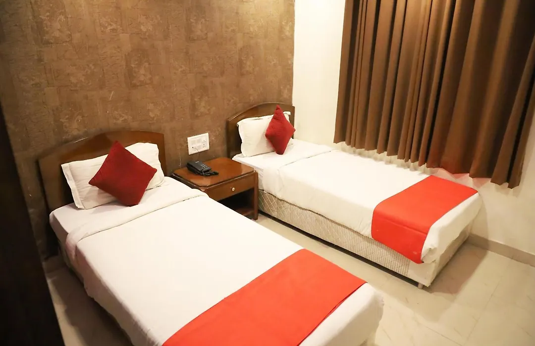 Hotel Grand Eagle Near Jecc Sitapura-1
