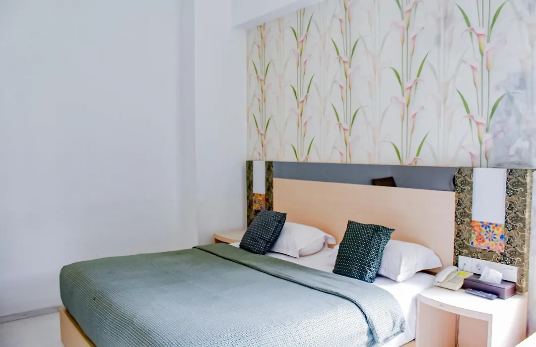 Hotel Dewarna Sutoyo Malang-1