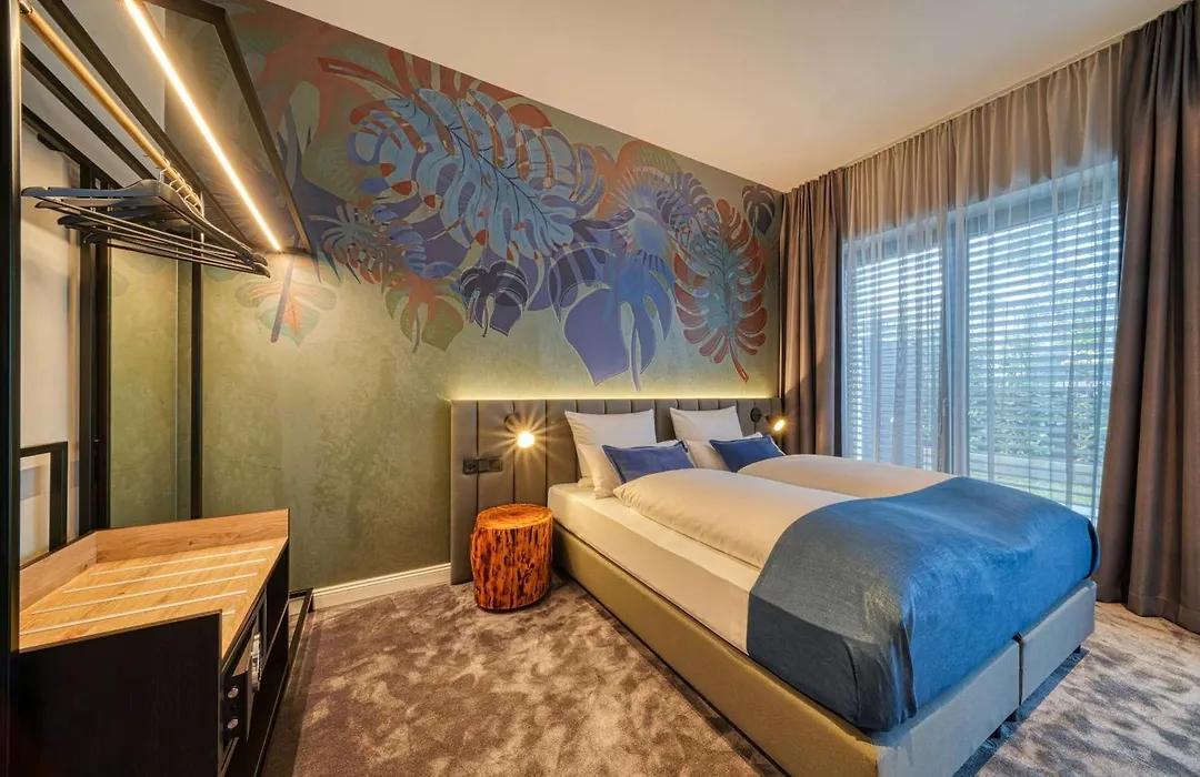 Sunday Hotel Bonn-1