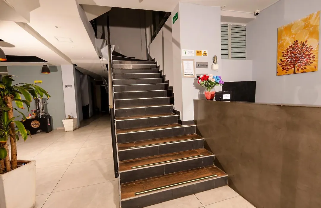 Hotel Htl-1