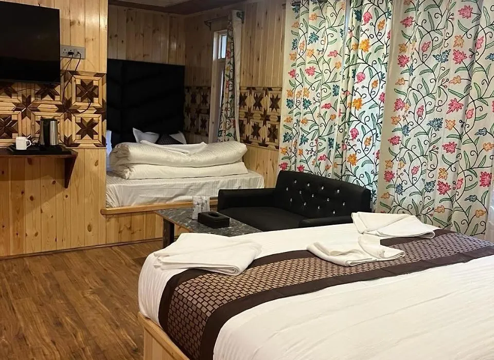 Pine Palace Resort-1