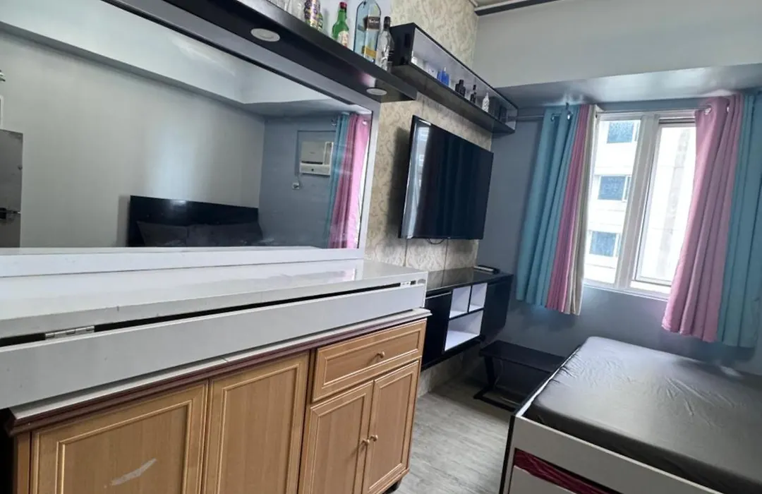 Studio Unit Amaia Skies Shaw-1