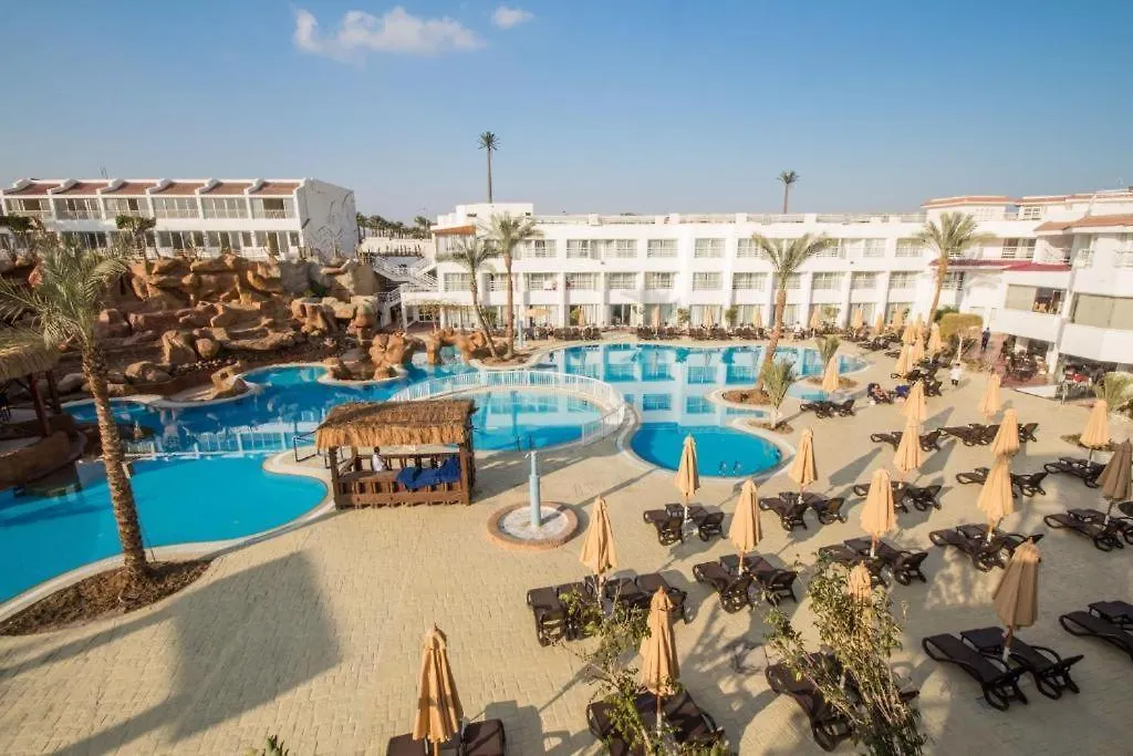 Swiss Heaven Sharming Inn Hotel-Couples & Families Only-1