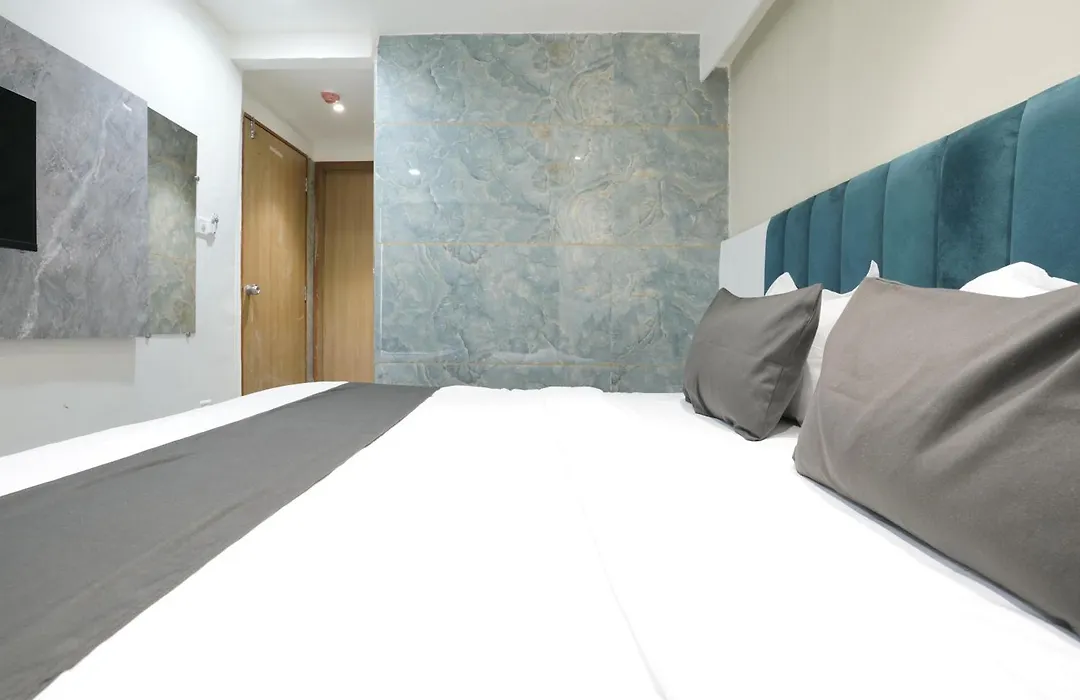 Hotel Gift Inn-1
