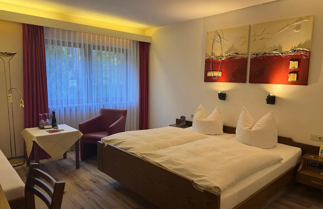 Hotel Das Waldhaus in Maikammer-1